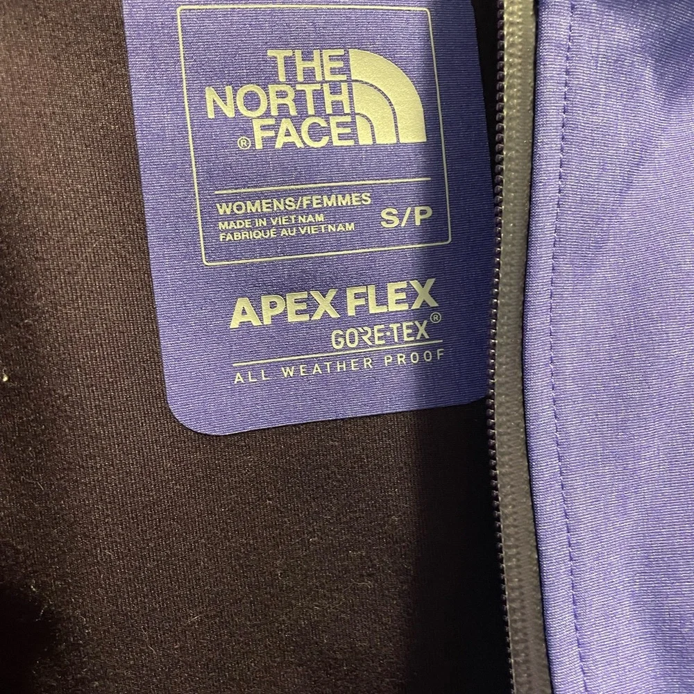 North face - Picture 6 of 6